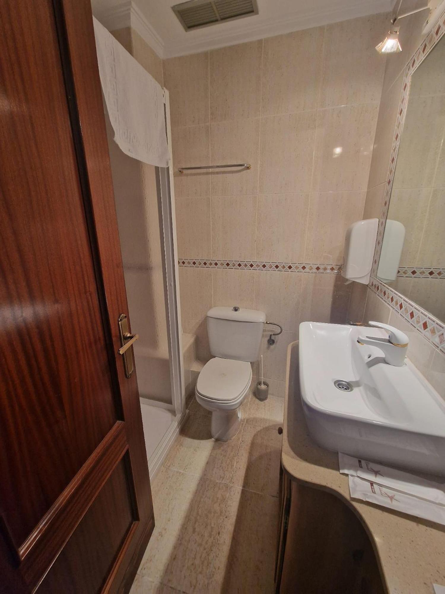 La Toba Guest house 2*